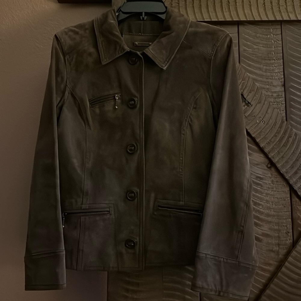 61 100% leather coat